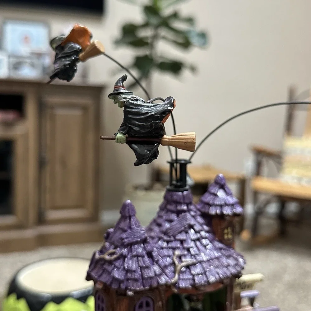 Lemax Spooky Town Witches Tower Michaels Exclusive 2018‎ w/ Box & Adapter